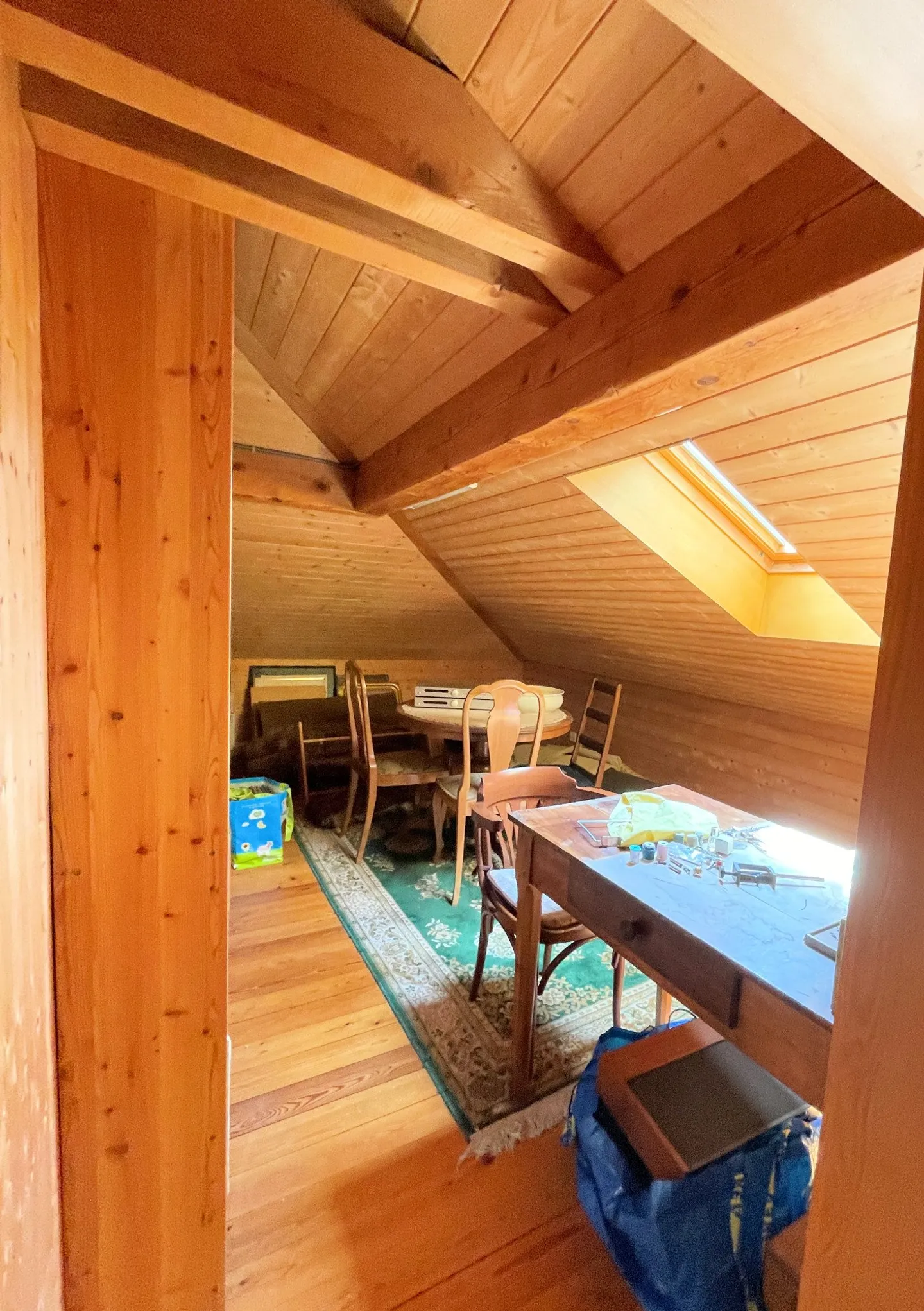 Zweifamilienhaus mit Entwicklungspotenzial - Foto 13 von 19