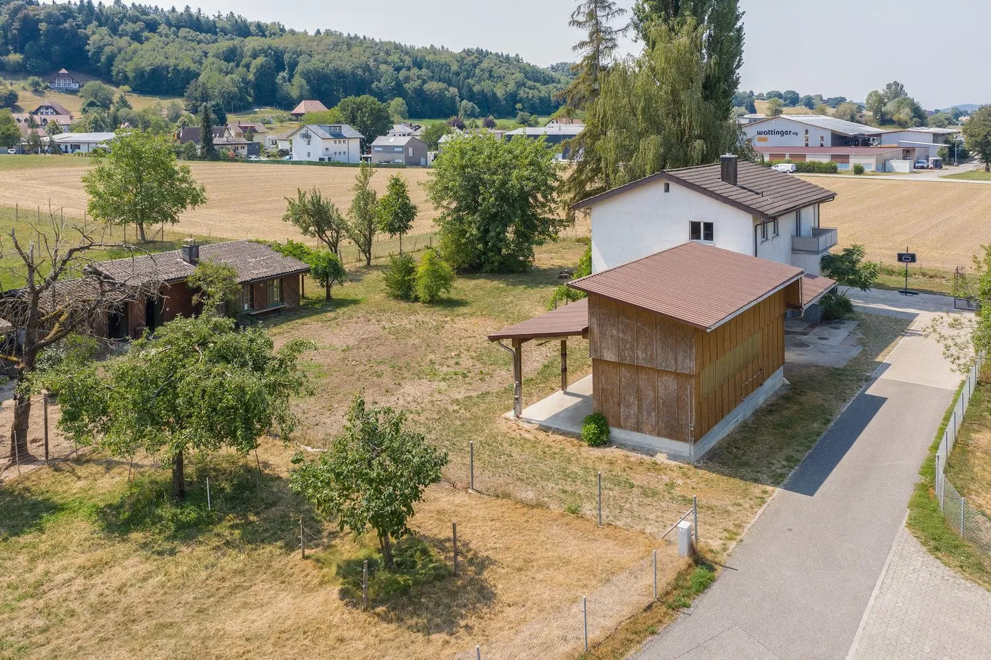 Grande casa unifamiliare con stalla - Foto 10 di 10