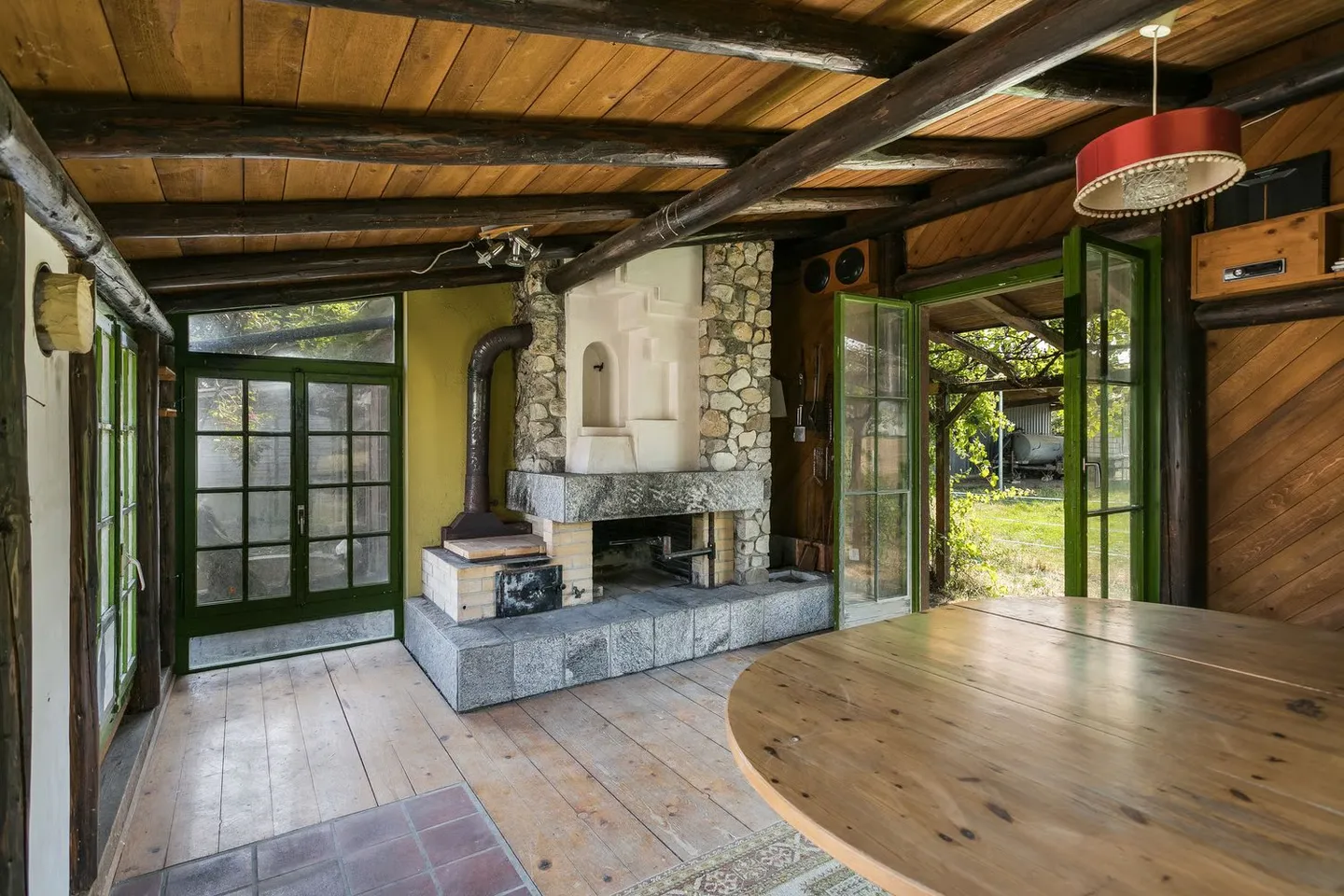 Grande casa unifamiliare con stalla - Foto 9 di 10