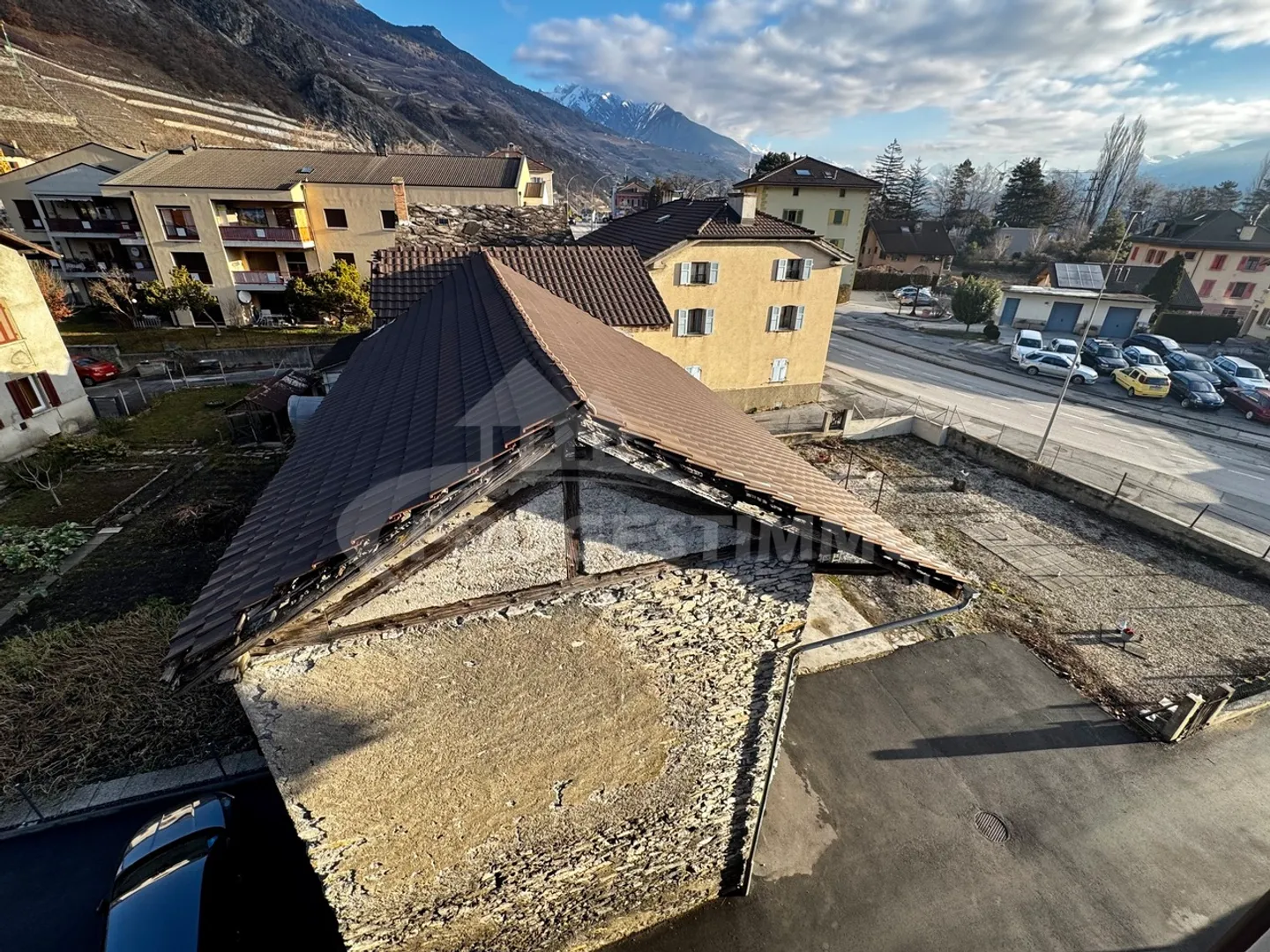 BUILDING WITH HIGH POTENTIAL - TWO APARTMENTS AND CONVERTIBLE BARNS - Photo 13 of 13