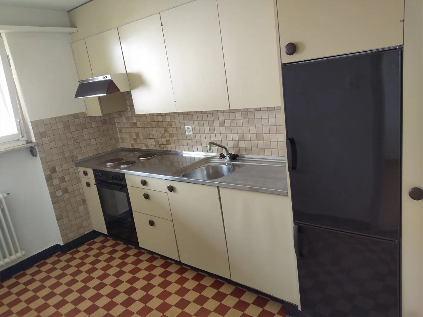 Charming old building apartment - Photo 1 of 4