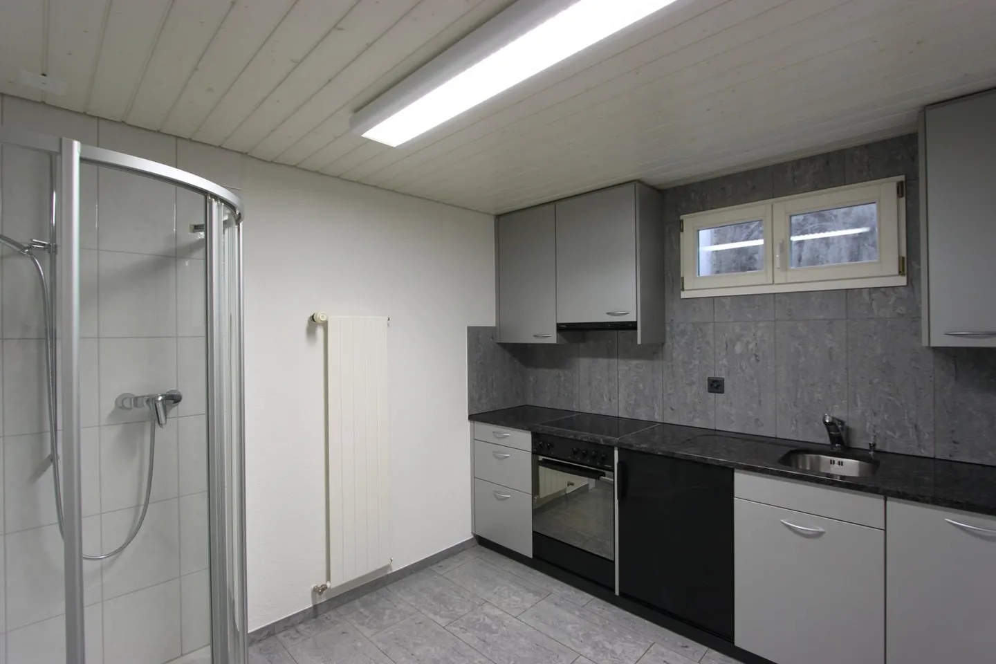 Appartement 2 pièces avec vue sur le lac - Photo 3 sur 5