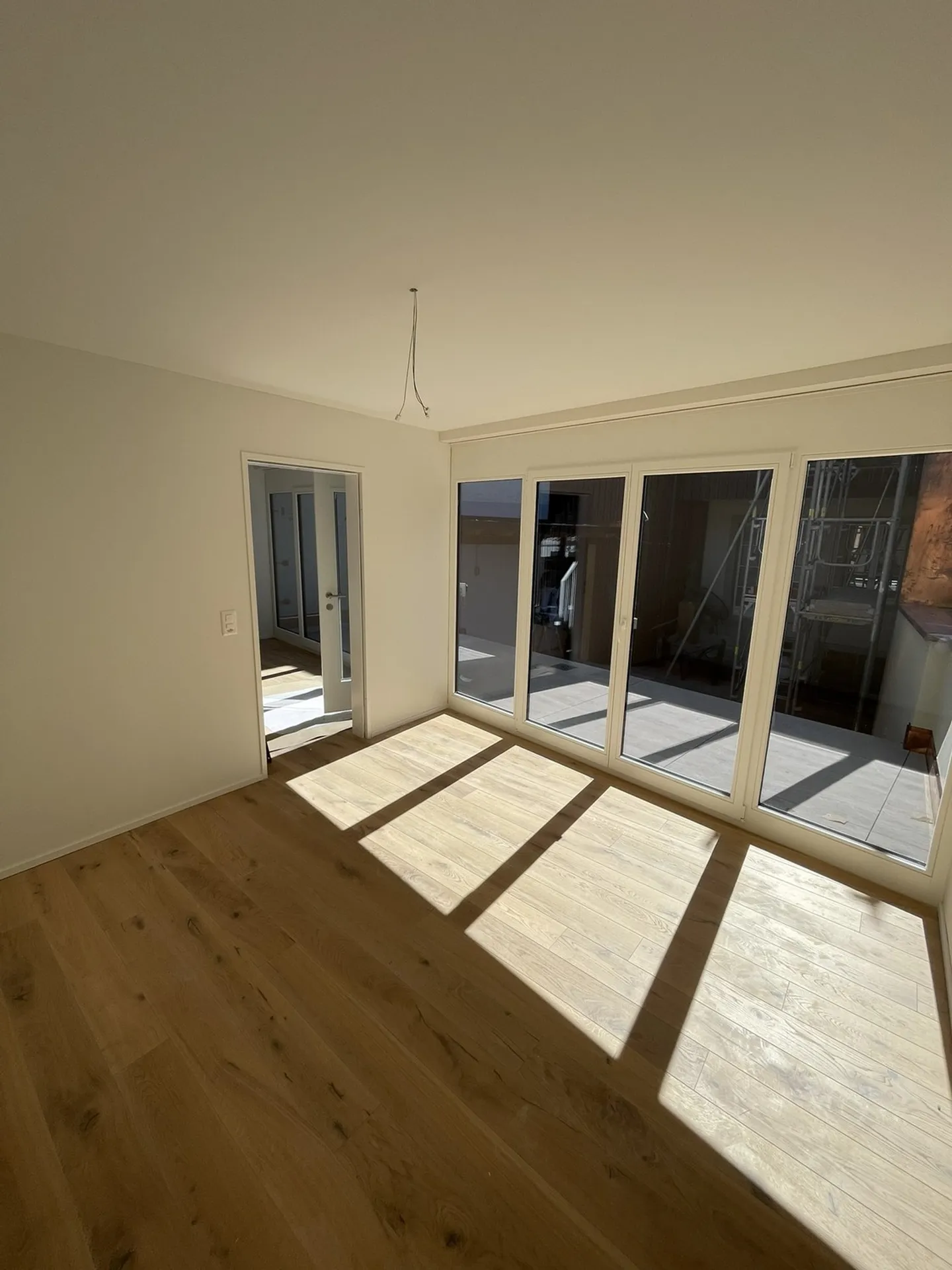 Magnifique appartement de 3,5 pièces avec galerie dans la vieille ville de Klingnau ! - Photo 10 sur 13