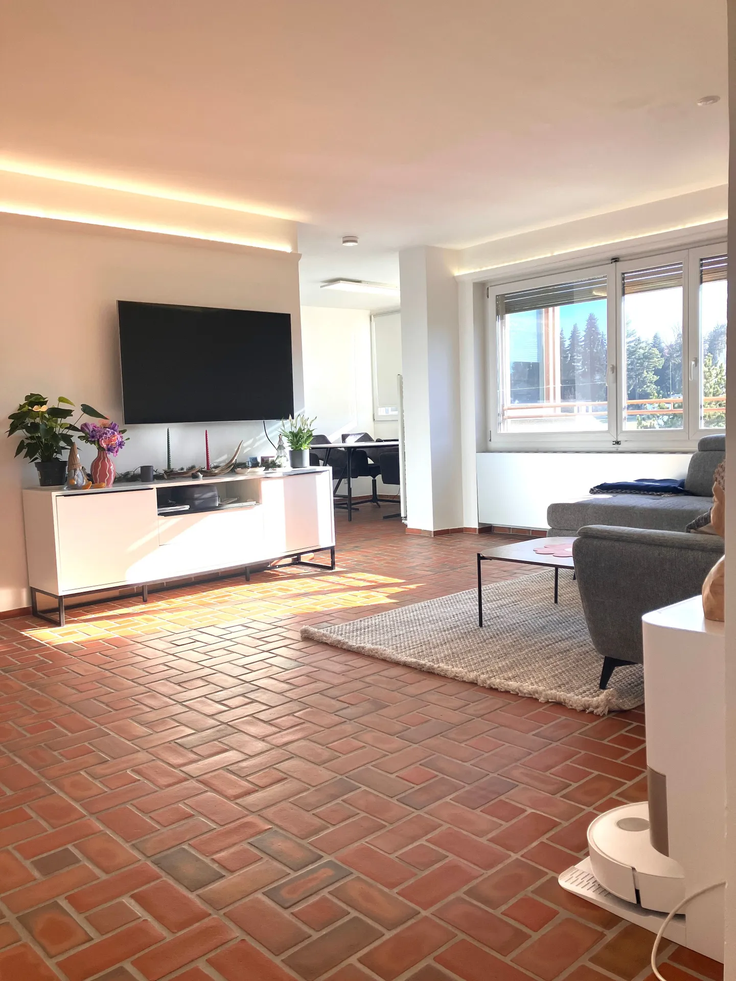 Appartamento soleggiato di 3,5 stanze con balcone vetrato vicino al Lago di Costanza - Foto 1 di 10