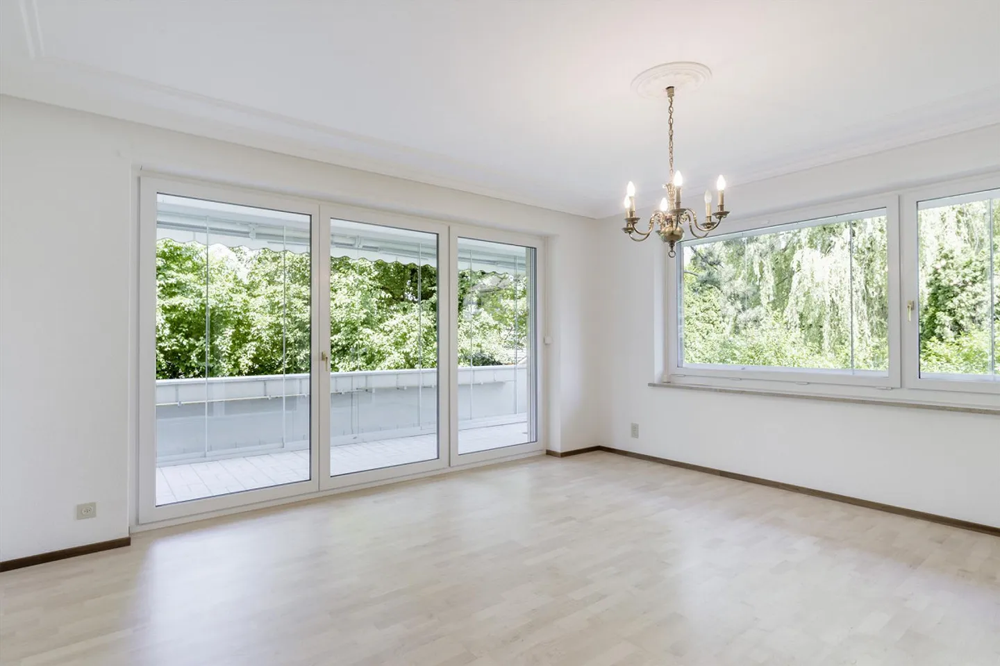 Rental Winterthur: Spacious Living at Heiligberg - Photo 1 of 8