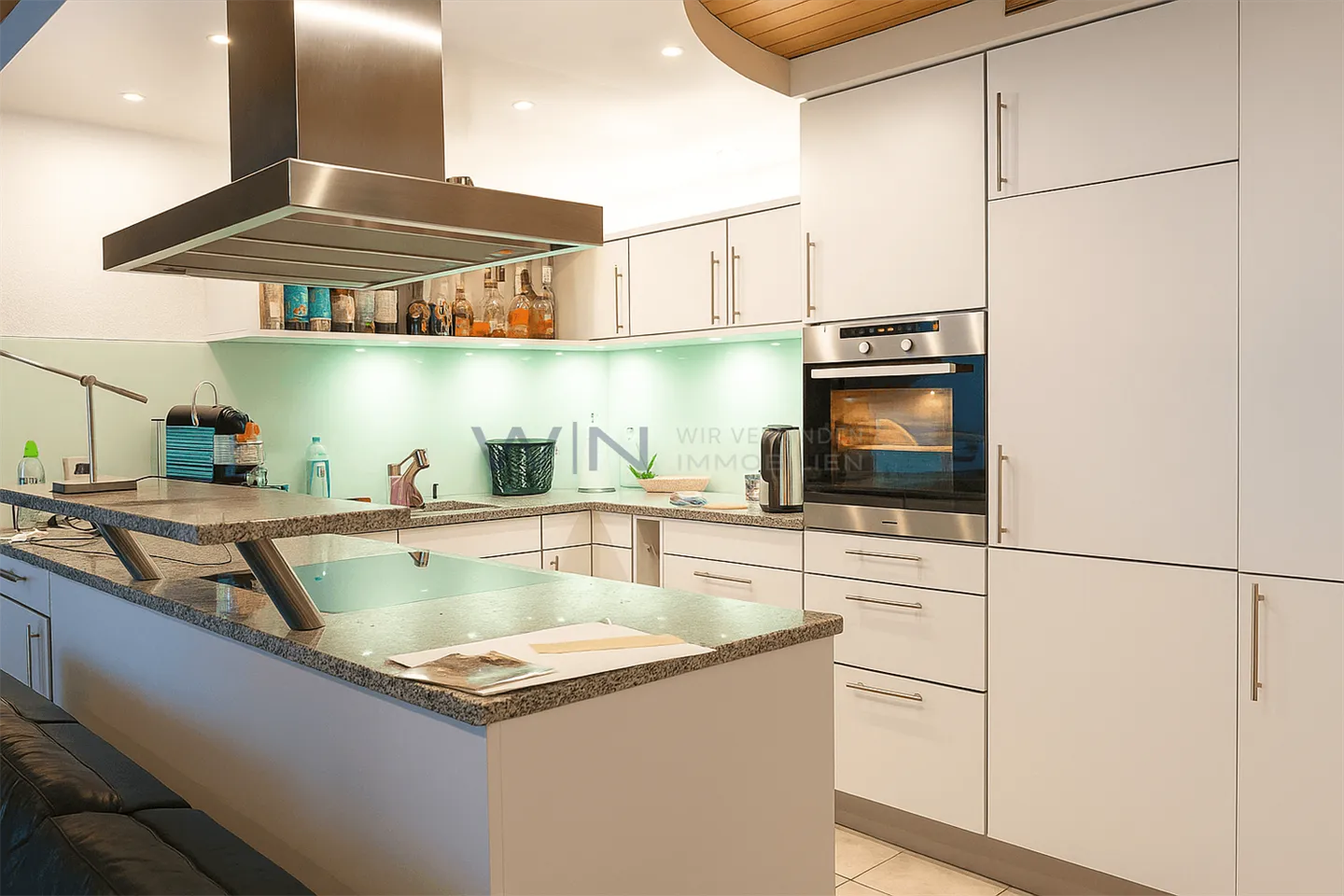 Everything under one roof? Home for generations - Photo 3 of 6