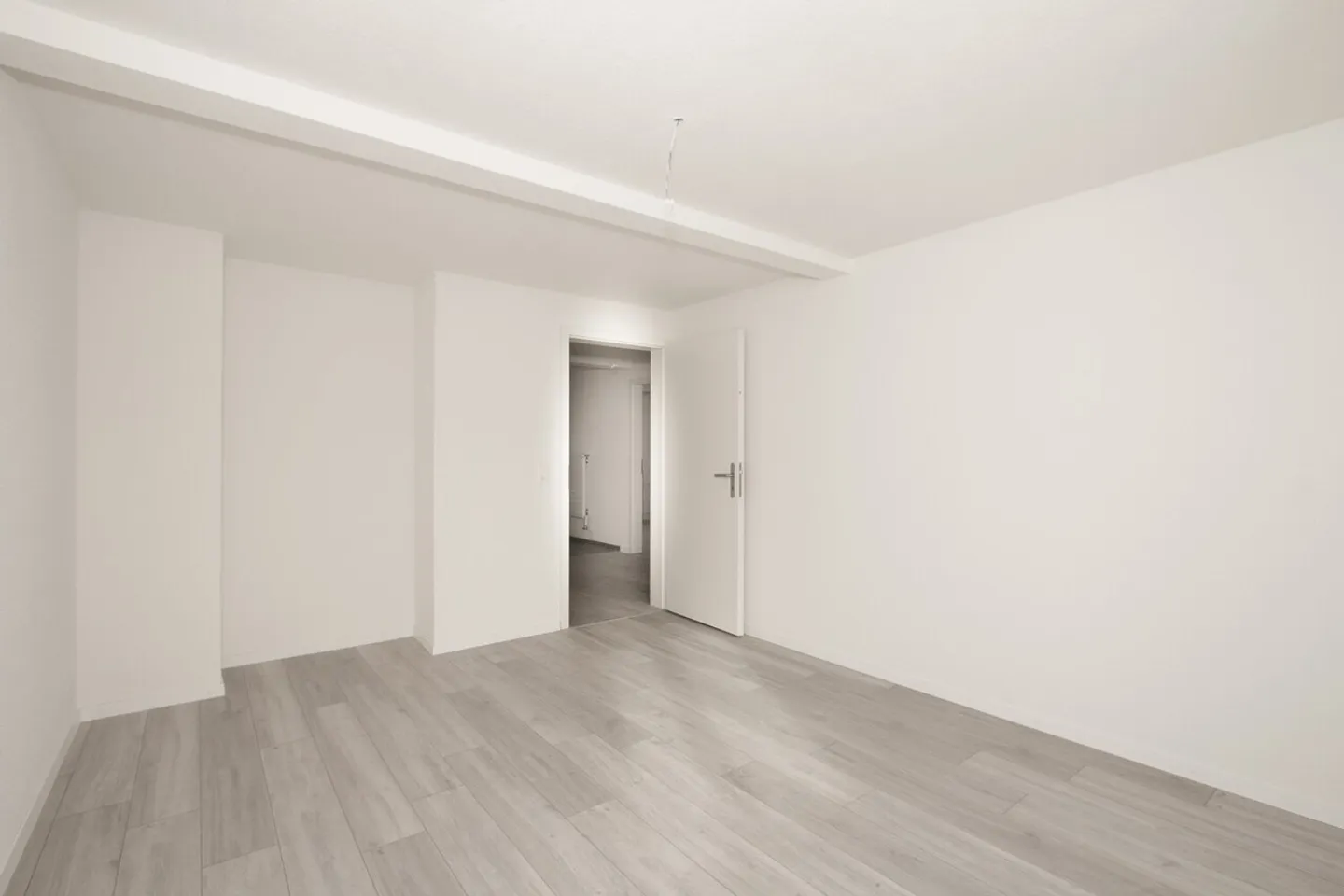 Modernes Apartment mit Seesicht - Foto 9 von 11