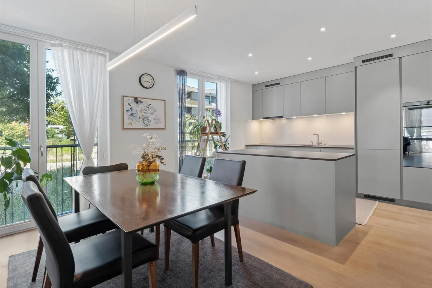 Moderno appartamento di 2,5 stanze in standard di proprietà - Foto 3 di 8