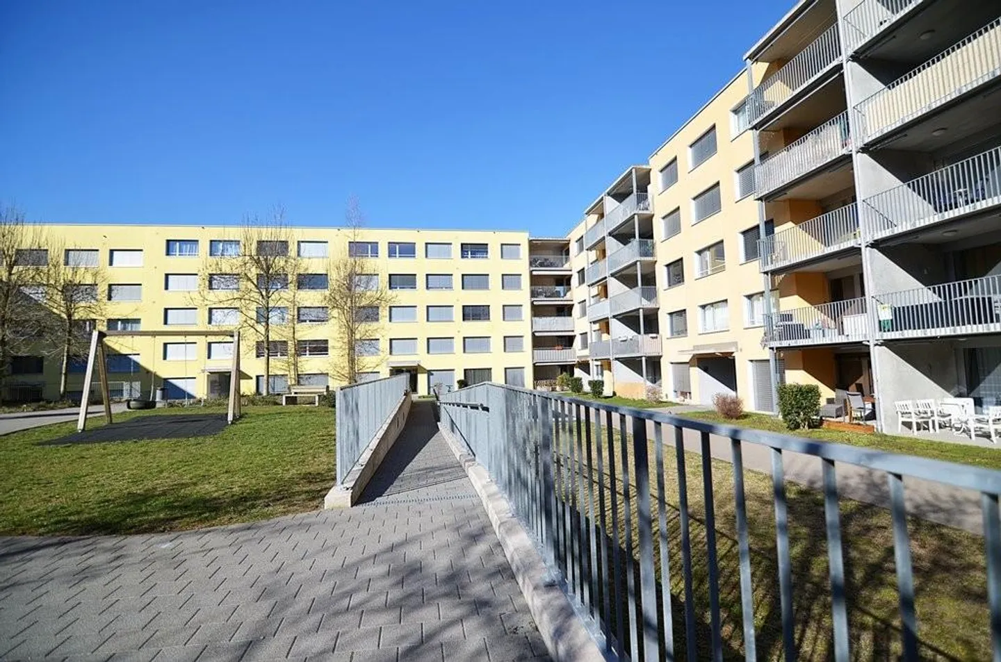 Geräumige 3.5 Zimmer Wohnung - Foto 1 von 6