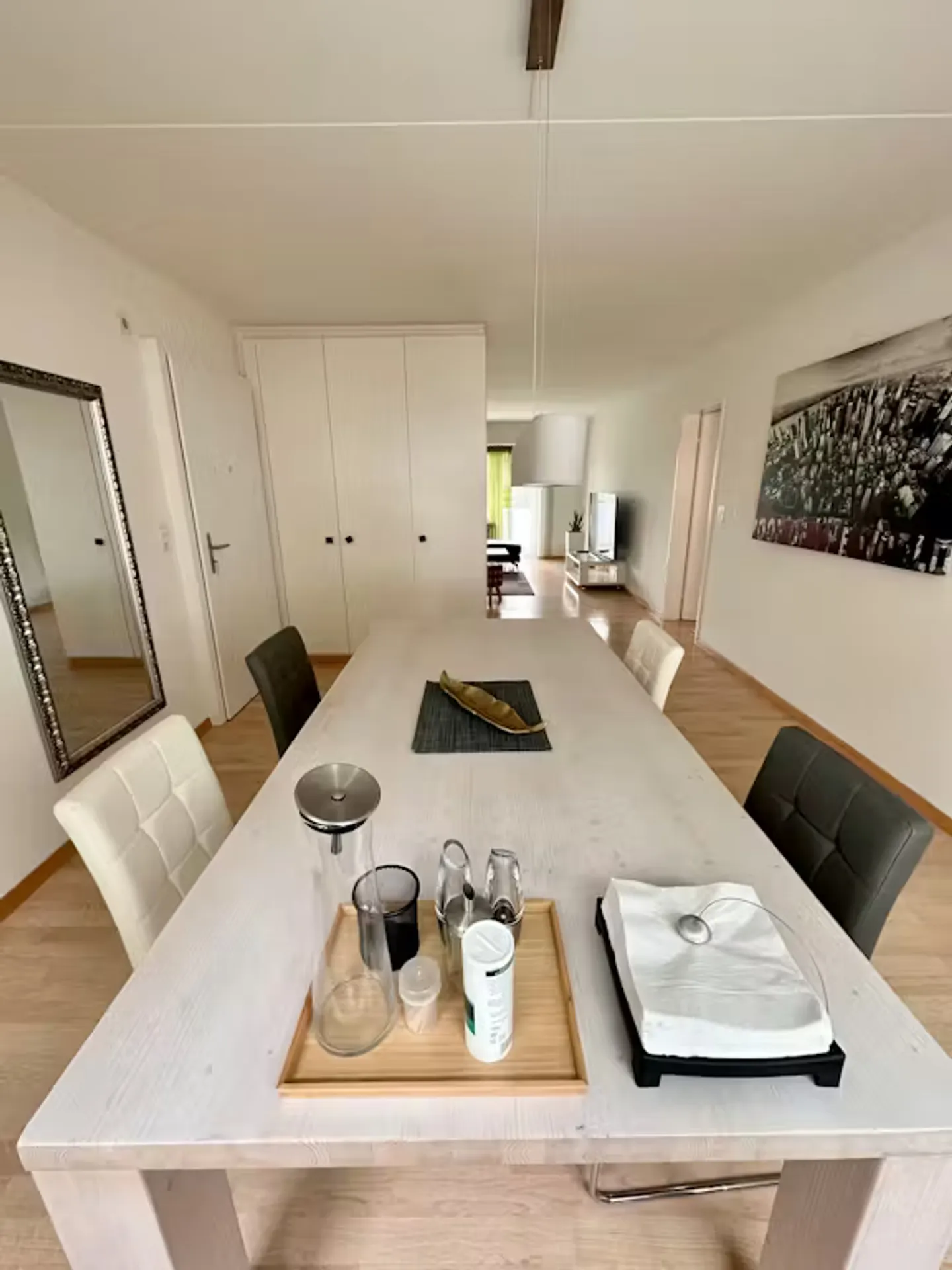 Stylish Co-living Room - Photo 3 of 10