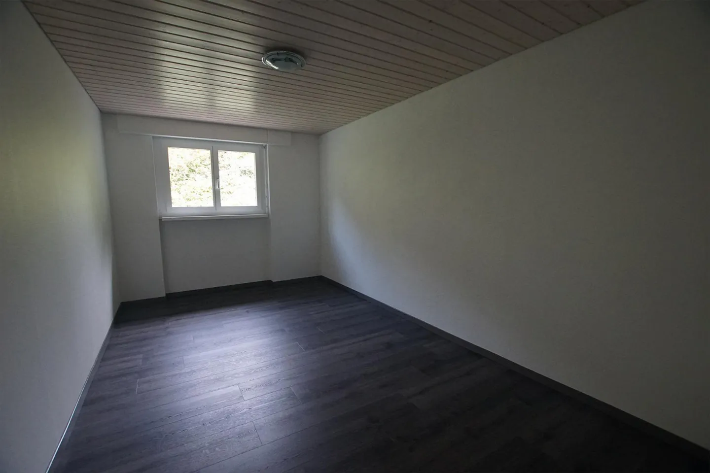 Appartement de 3,5 pièces à Igis, commune de Landquart. Non-fumeur - Photo 4 sur 6