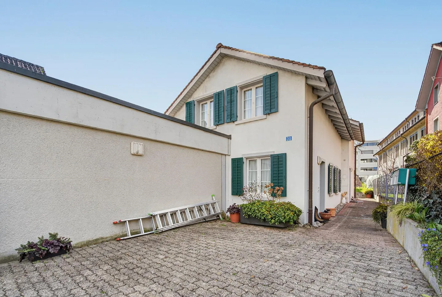 Insieme con casa a graticcio storica - Foto 3 di 8