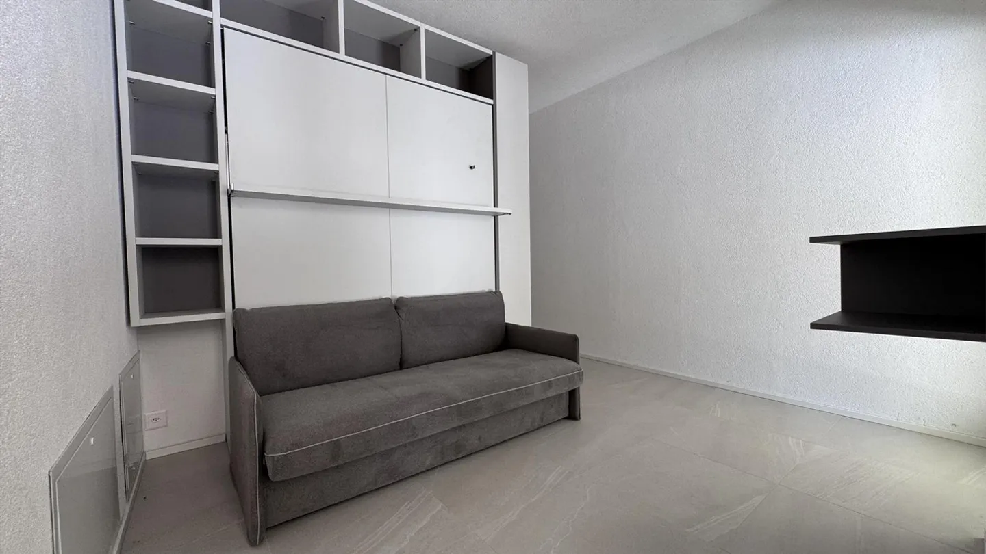 ELEGANTE 2.5-ZIMMER-WOHNUNG IM ZENTRUM VON MENDRISIO - Foto 5 von 10