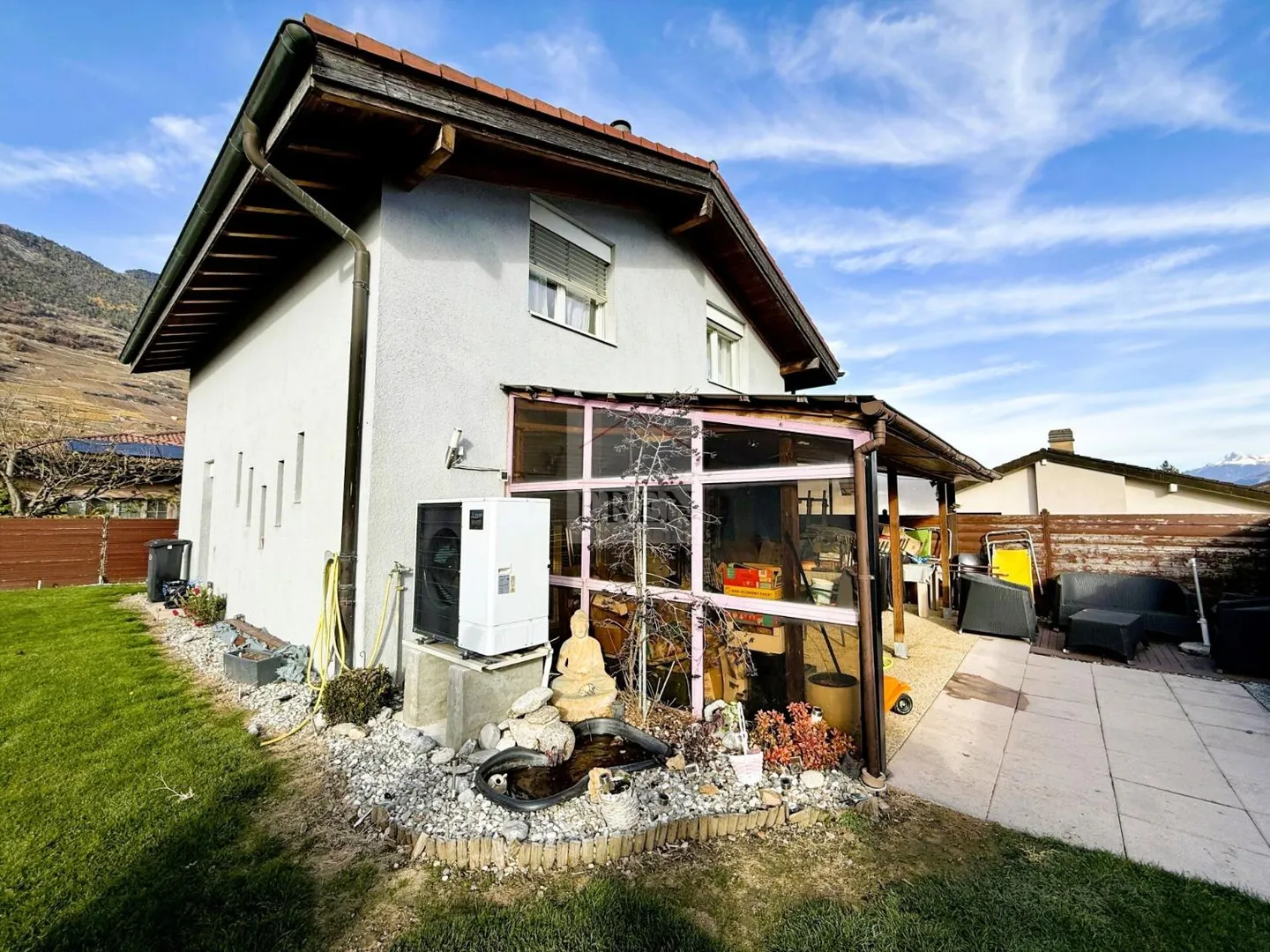 Villa familiale avec jardin à Vétroz - Photo 8 sur 12
