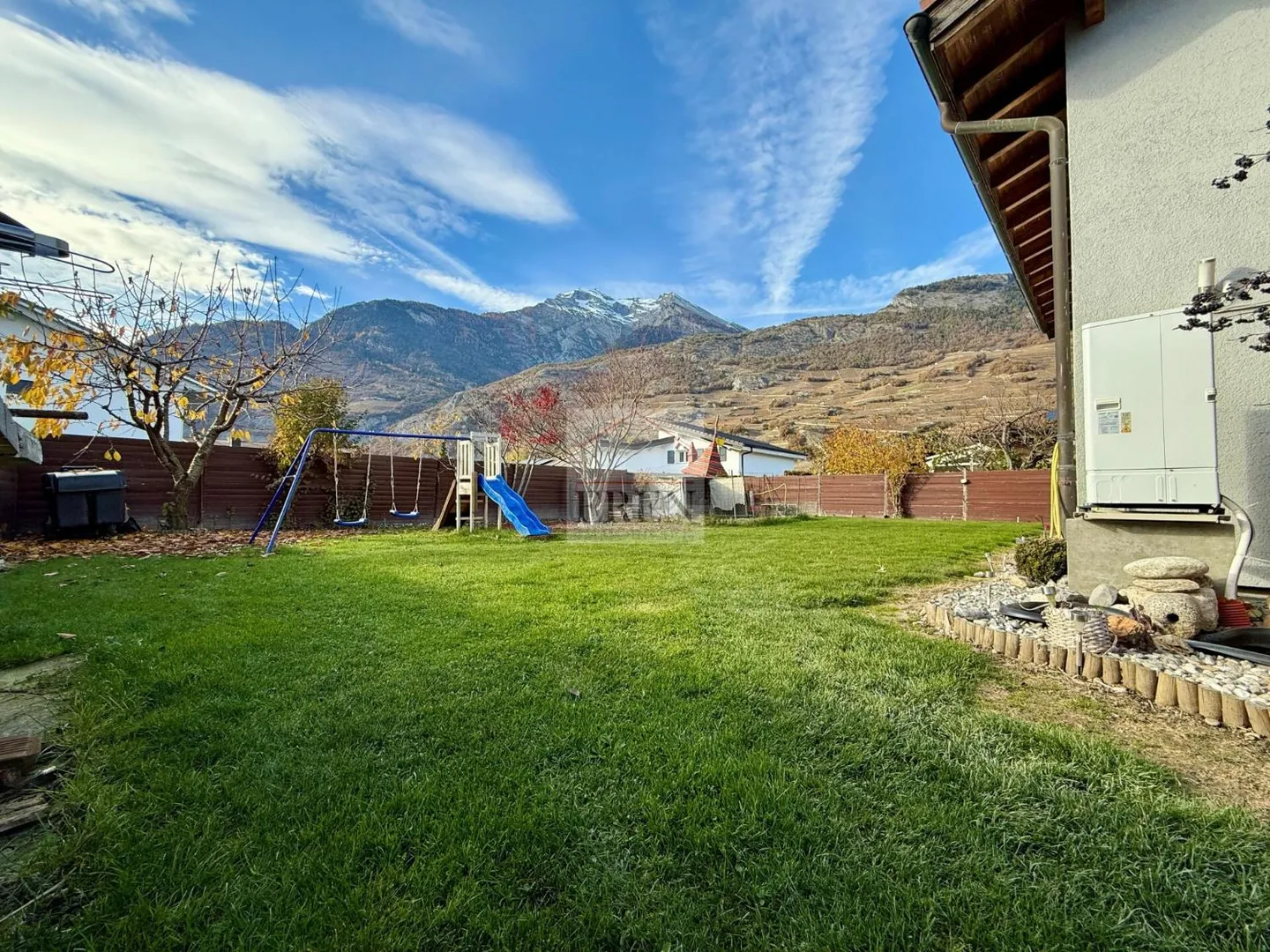Villa familiale avec jardin à Vétroz - Photo 9 sur 12