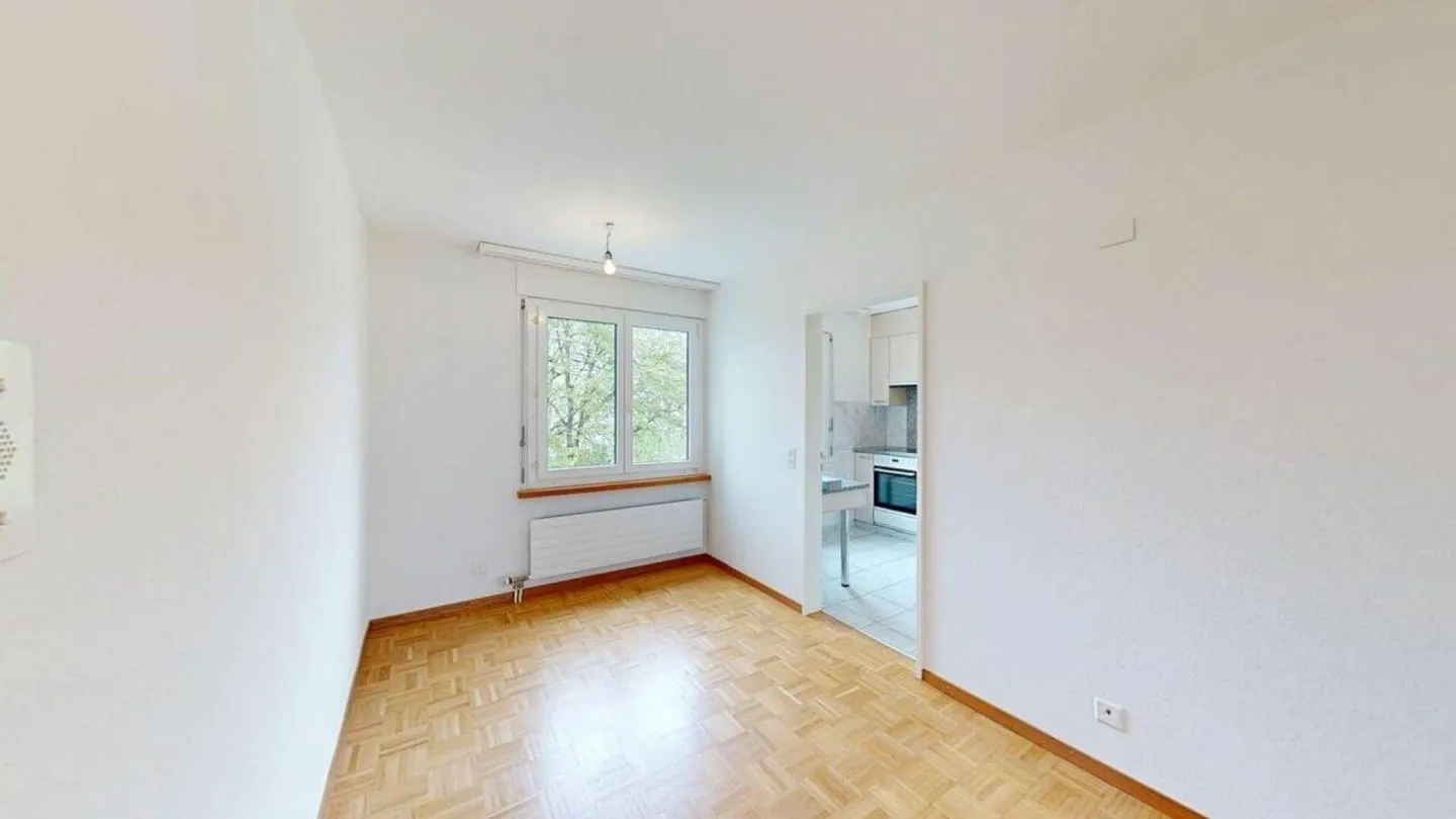 Casa in una posizione privilegiata a Zofingen - Foto 3 di 11