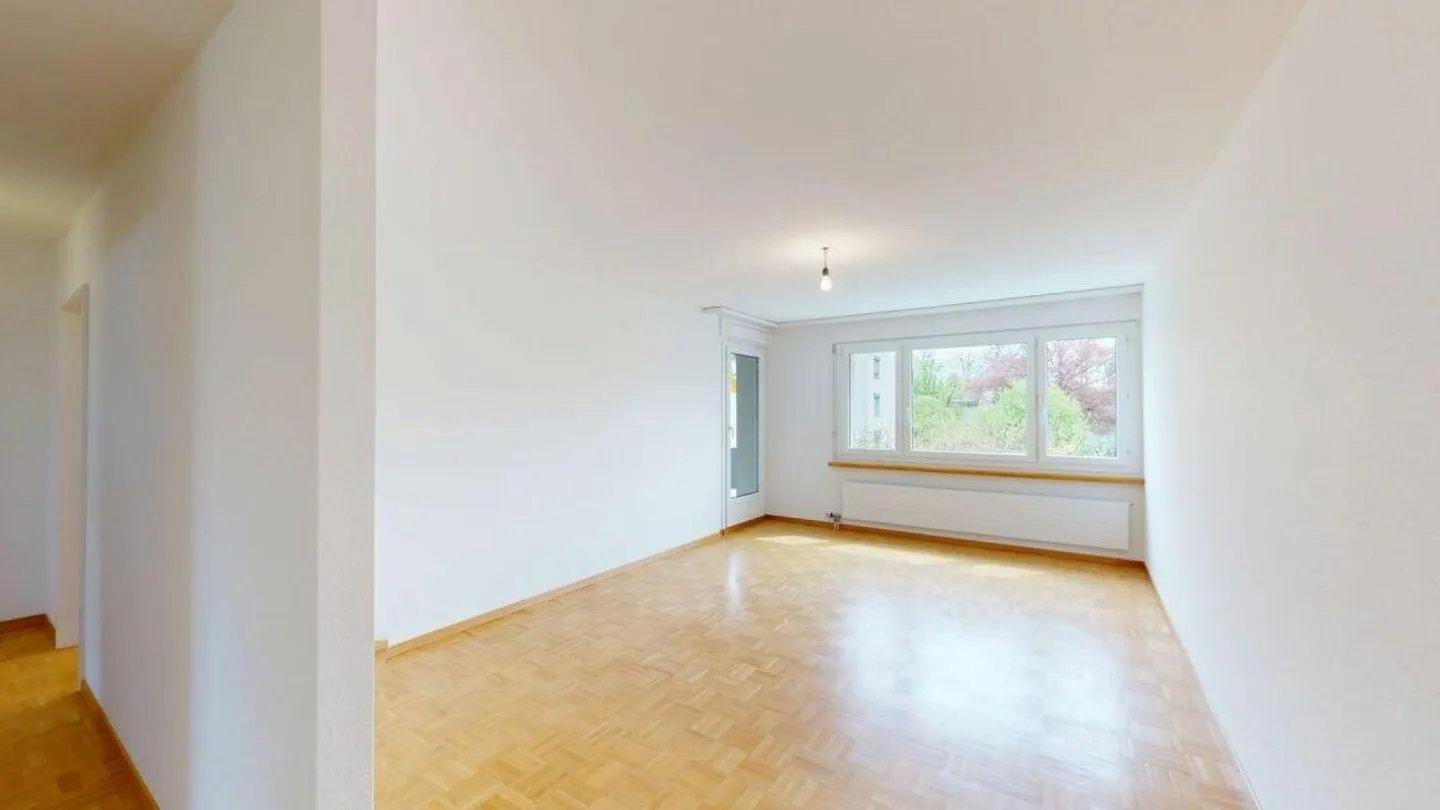 Casa in una posizione privilegiata a Zofingen - Foto 4 di 11