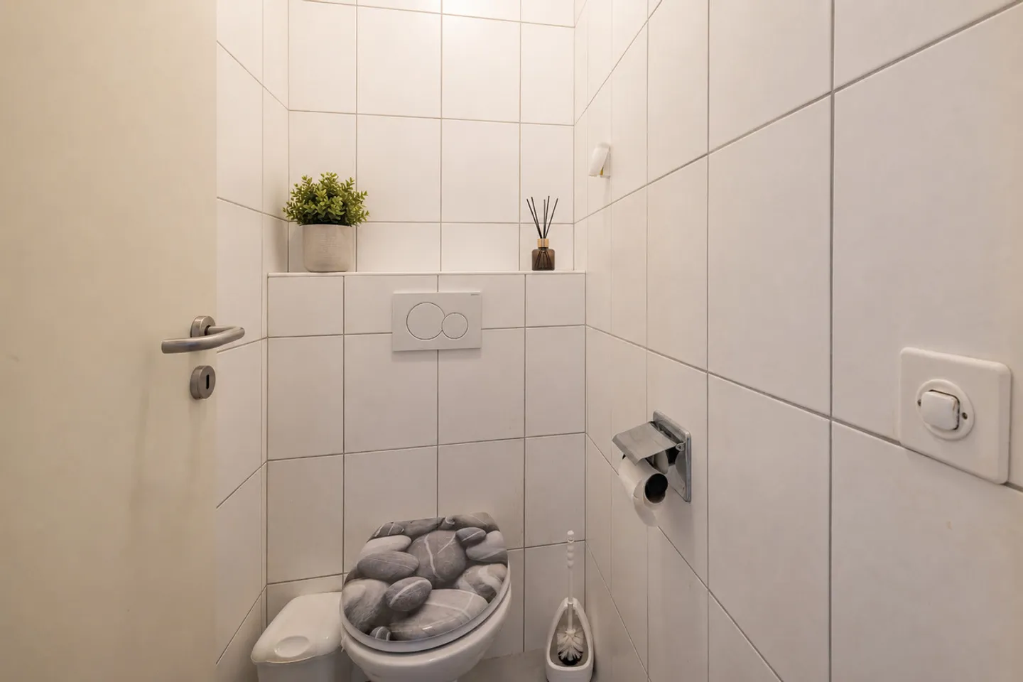 Ground Floor Apartment Investment - Photo 6 of 6