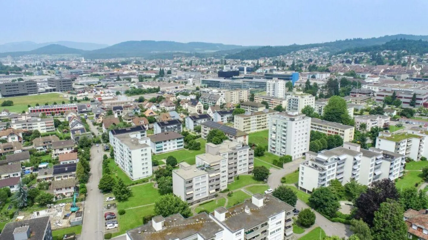 Casa in una posizione privilegiata a Zofingen - Foto 1 di 11