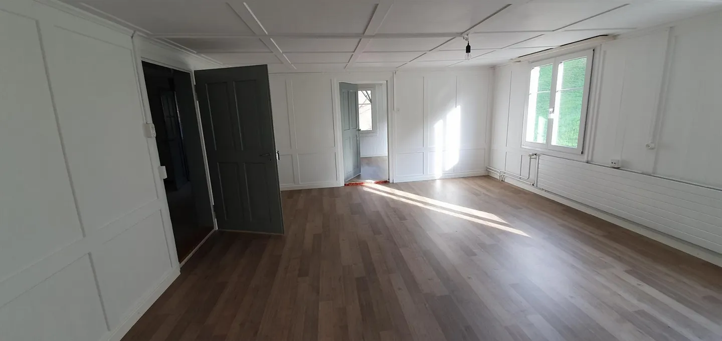 Appartamento di 4.5 locali con ampio giardino condominiale - Foto 1 di 8