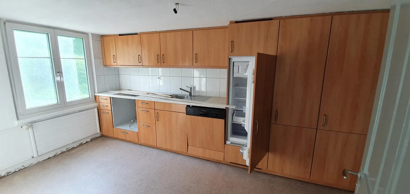 Appartamento di 4.5 locali con ampio giardino condominiale - Foto 2 di 8