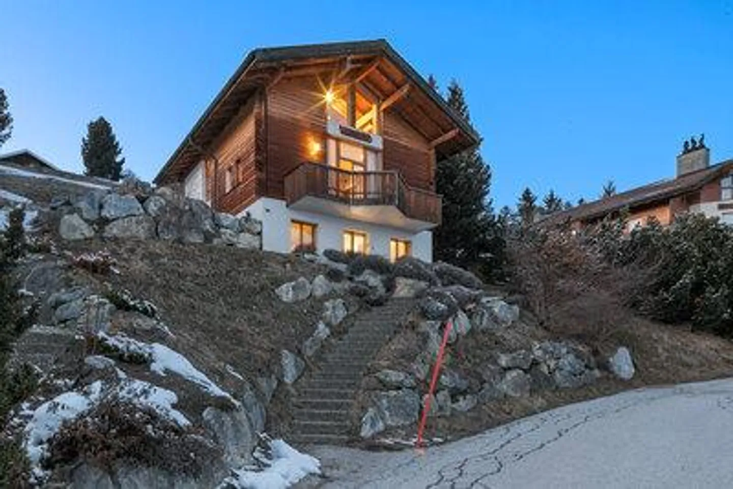 ESCLUSIVO - CHALET AFFASCINANTE AD ANZÈRE - Foto 10 di 12