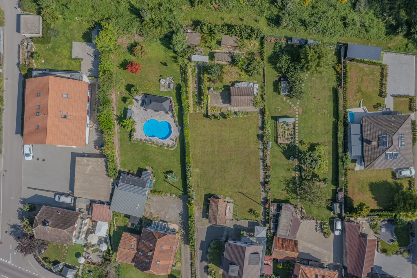 GRANDE IMMOBILIER - Terrain à bâtir avec nouveau projet approuvé à Orpund - Photo 3 sur 16