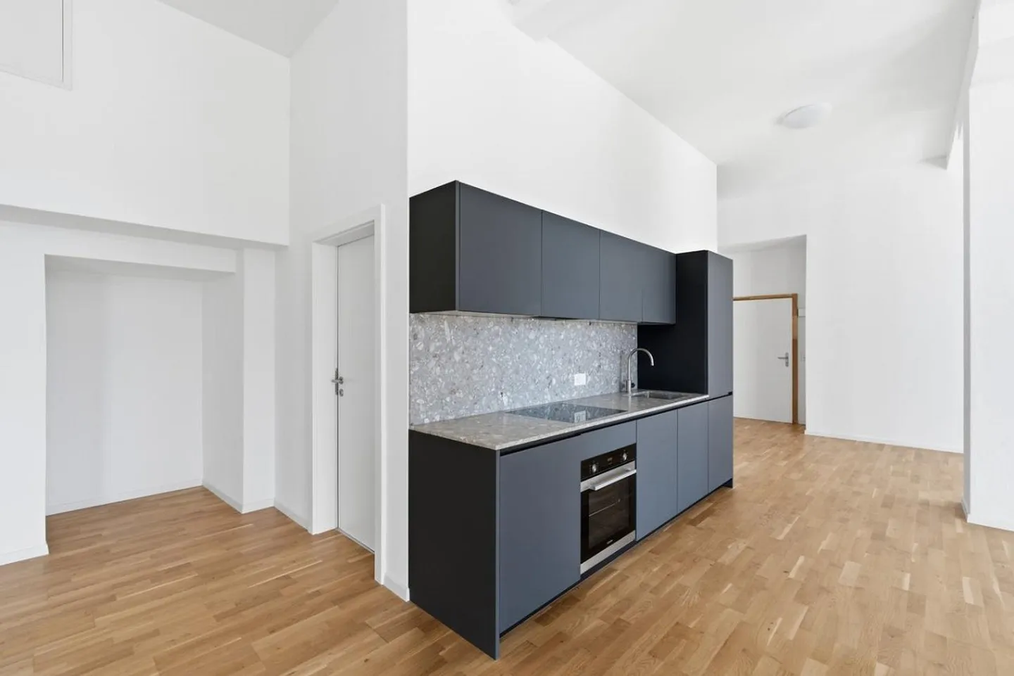 Exclusive Loft by the Rhine - Photo 5 of 23