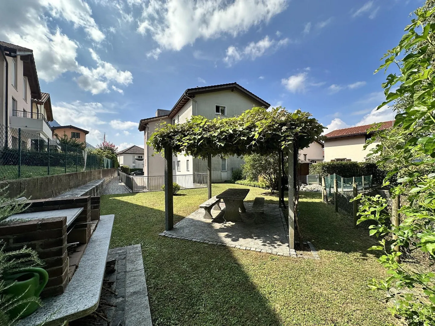 CURATED AND MODERN 3.5 IN A VILLA LUGANESE WITH LARGE TERRACE - Photo 11 of 13