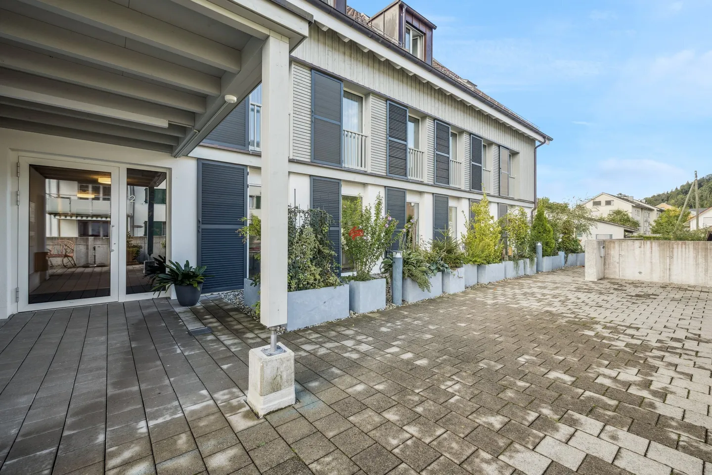 Modern Living - Bright, Central & Ideal - Photo 2 of 11
