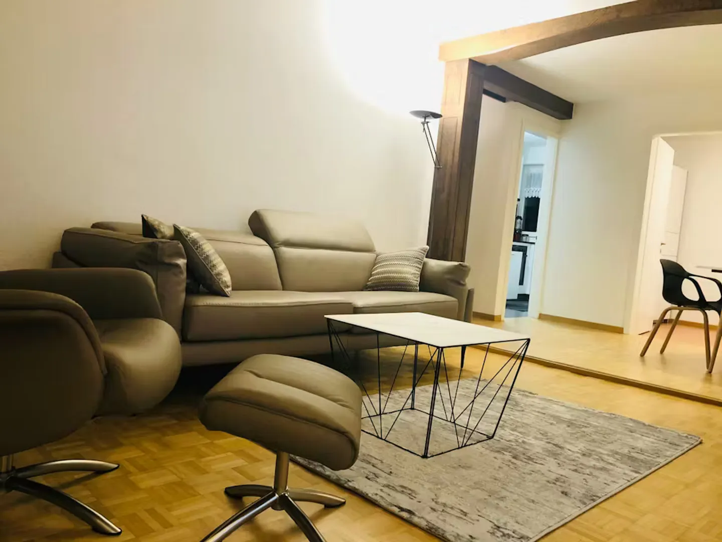 Charming Chalet in Kloten - Photo 6 of 10