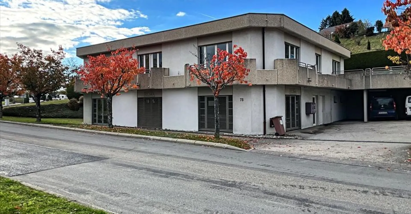 Office space for rent - Photo 1 of 5