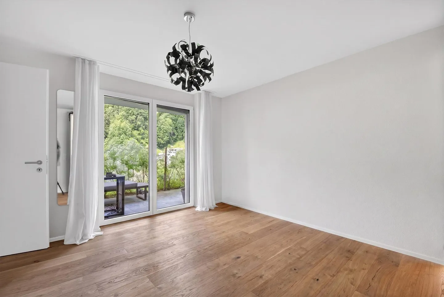 Modernes Apartment mit Terrasse - Foto 3 von 7