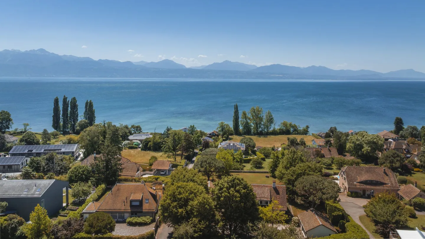 Sublimes Apartment mit Seeblick - Photo 1 sur 5