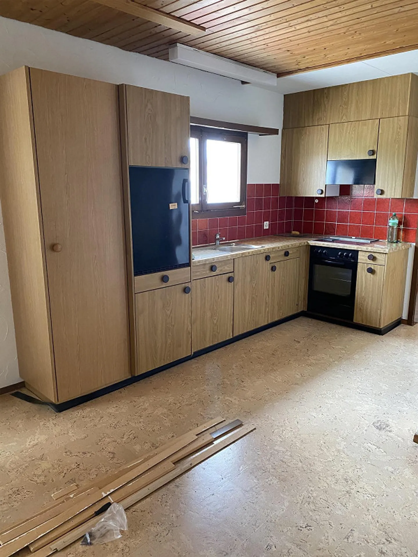Appartement ancien de 2,5 pièces sans balcon - Photo 4 sur 4