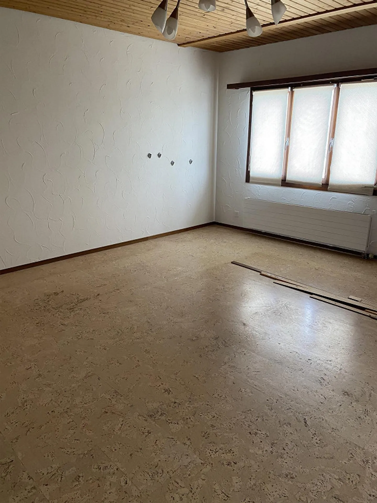 Appartement ancien de 2,5 pièces sans balcon - Photo 1 sur 4
