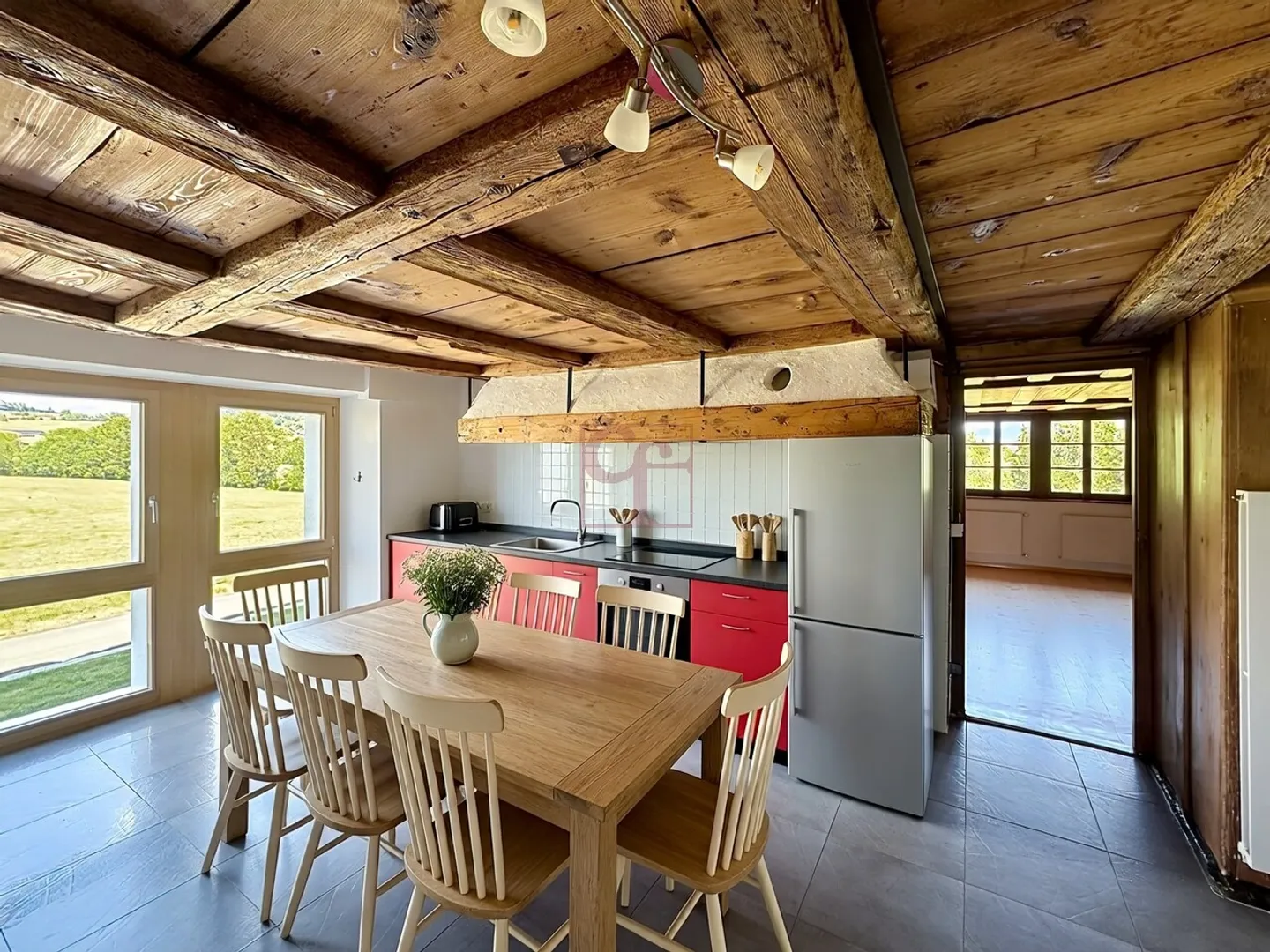 Magnificent renovated farmhouse 20 minutes from the Riviera and 15 minutes from Bulle - Photo 3 of 25