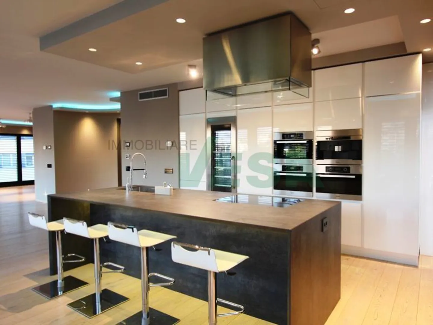 «Elegante und prestigeträchtige 5,5-Zimmer-Wohnung in einer günstigen Lage» - Foto 7 von 11