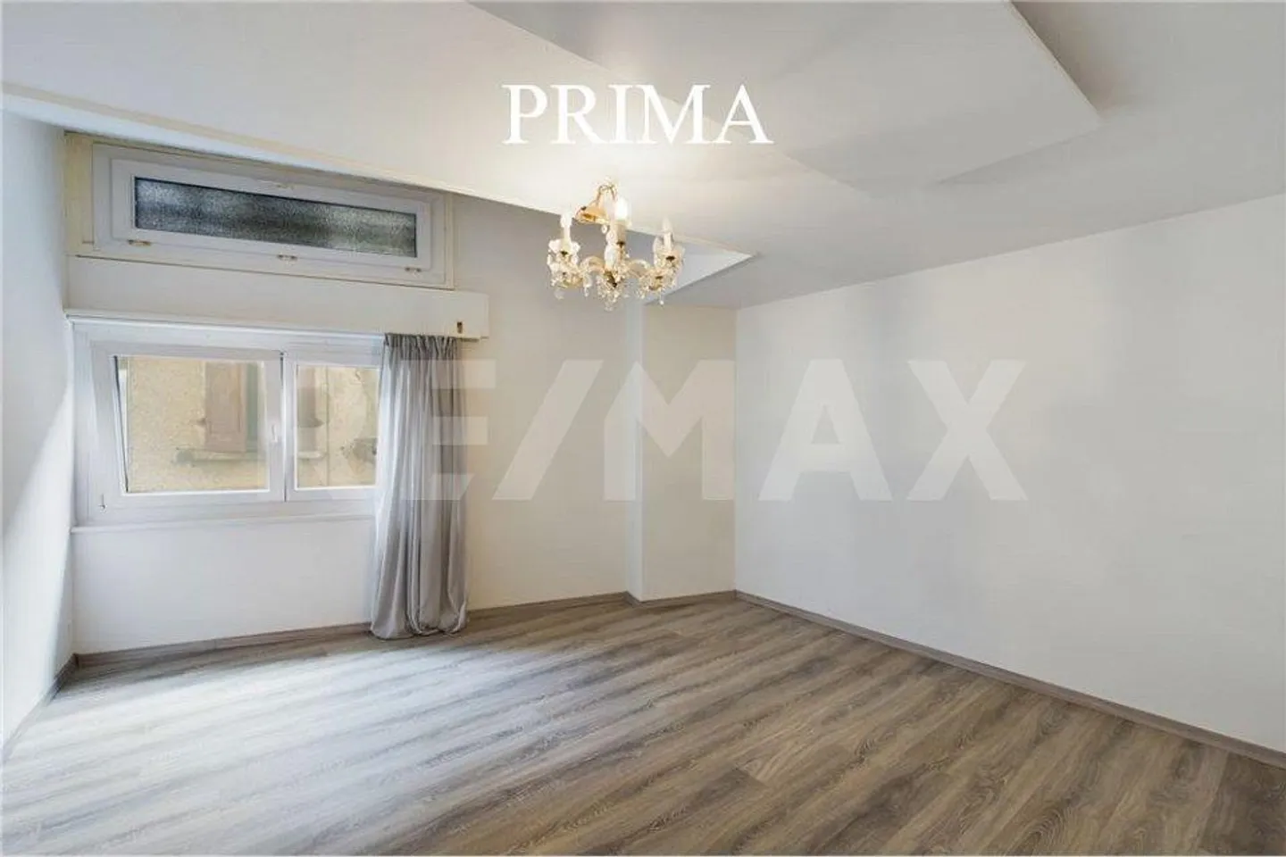 Casa di villaggio ristrutturata con garage - Foto 5 di 13
