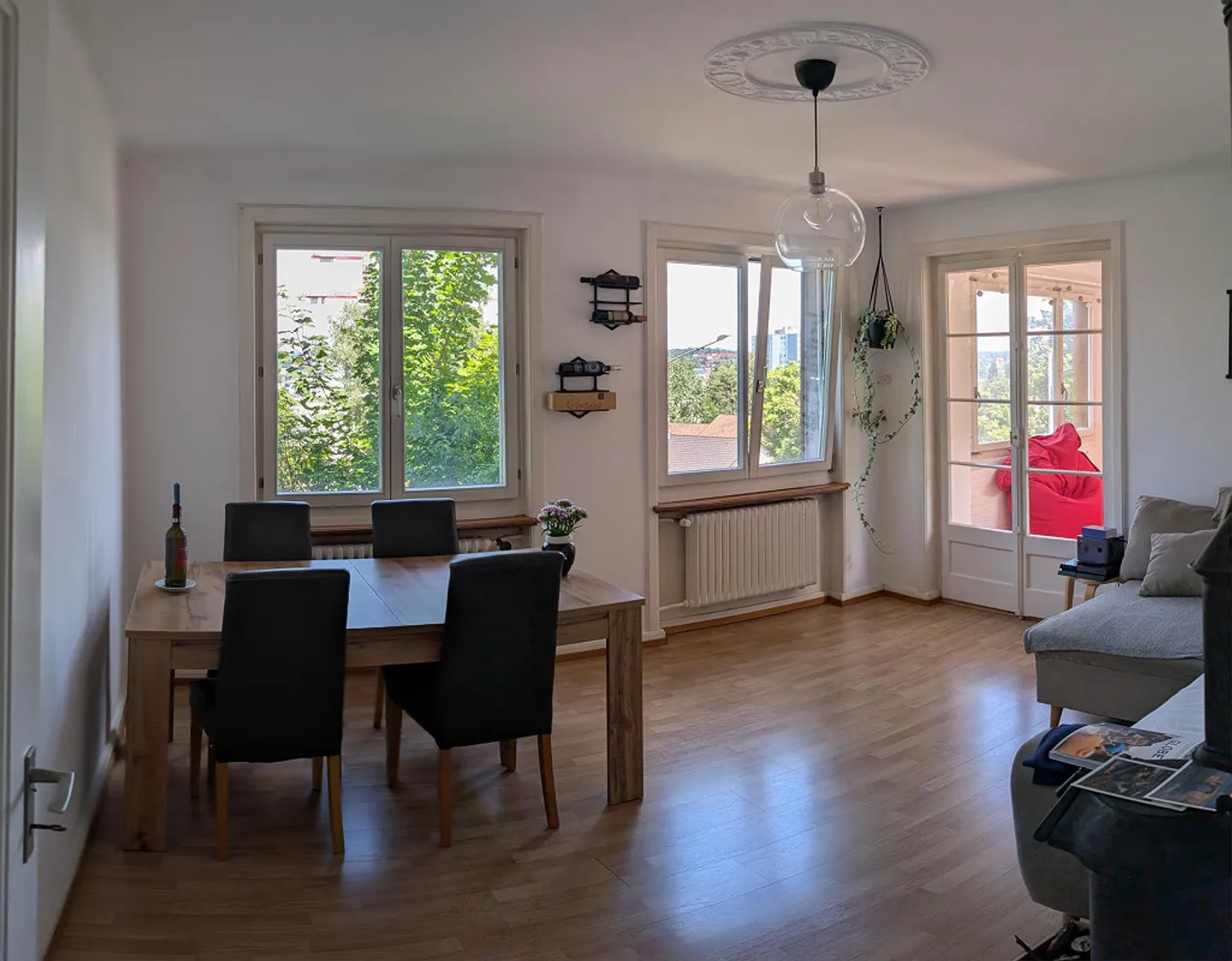 Geräumige 4-Zimmer-Wohnung in Zürich - Foto 1 von 13