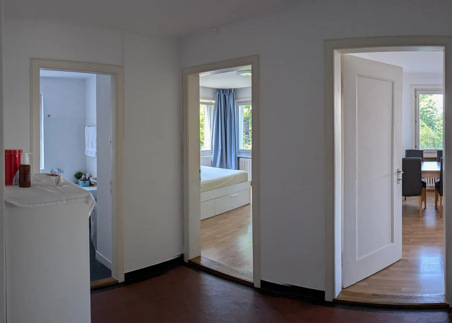 Geräumige 4-Zimmer-Wohnung in Zürich - Foto 4 von 13