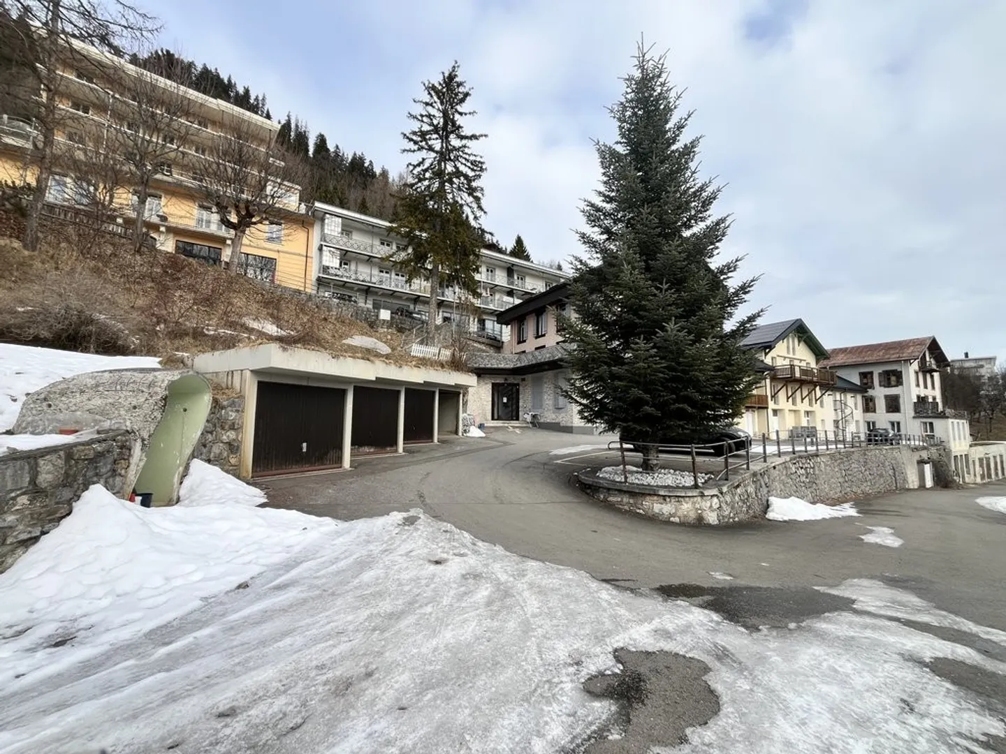 Garage Individuel à Louer - Photo 1 sur 2