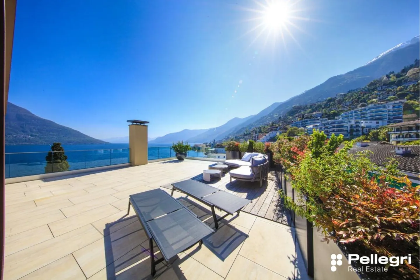 Penthouse di 5.5 locali con fantastica lago - Foto 1 di 8