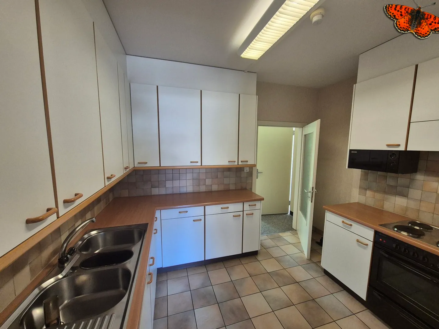 MAGNIFICA SUPERFICIE COMMERCIALE DI 236m² - Foto 7 di 10