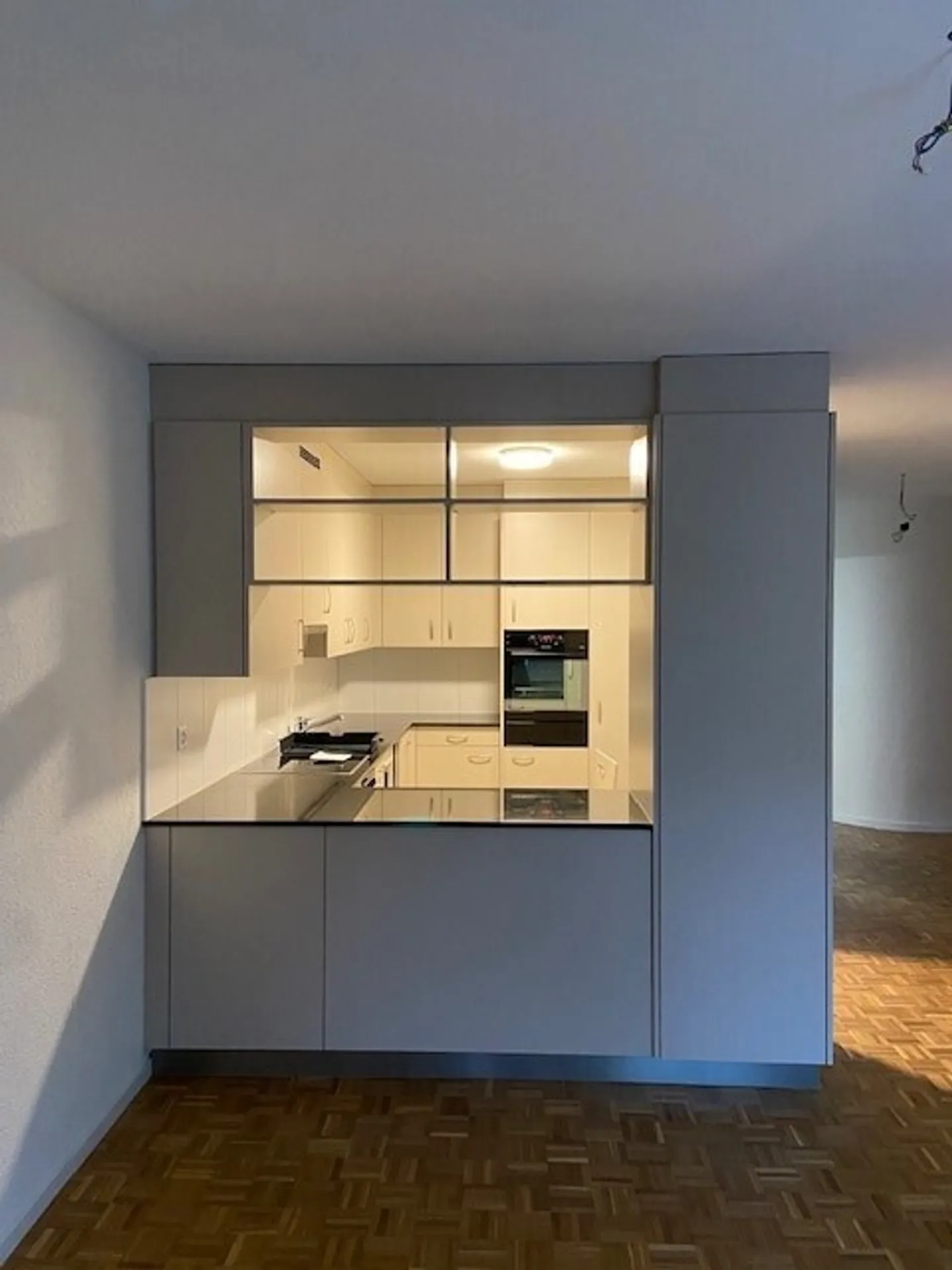 spacieux - pratique - emplacement central - Photo 4 sur 11