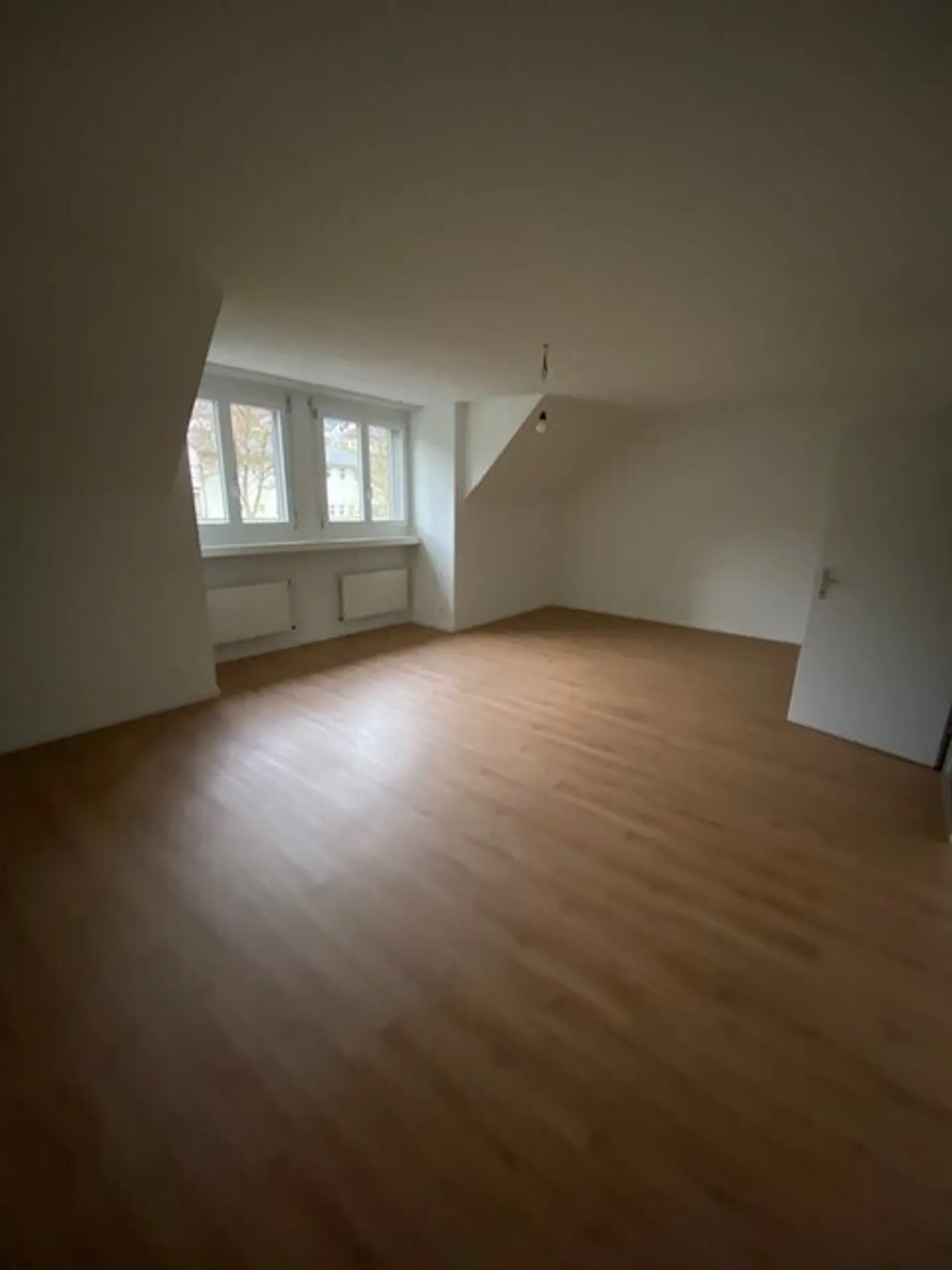 spacieux - pratique - emplacement central - Photo 7 sur 11