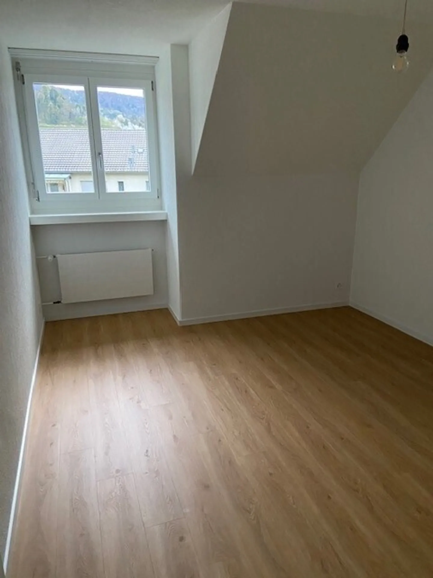 spacieux - pratique - emplacement central - Photo 9 sur 11