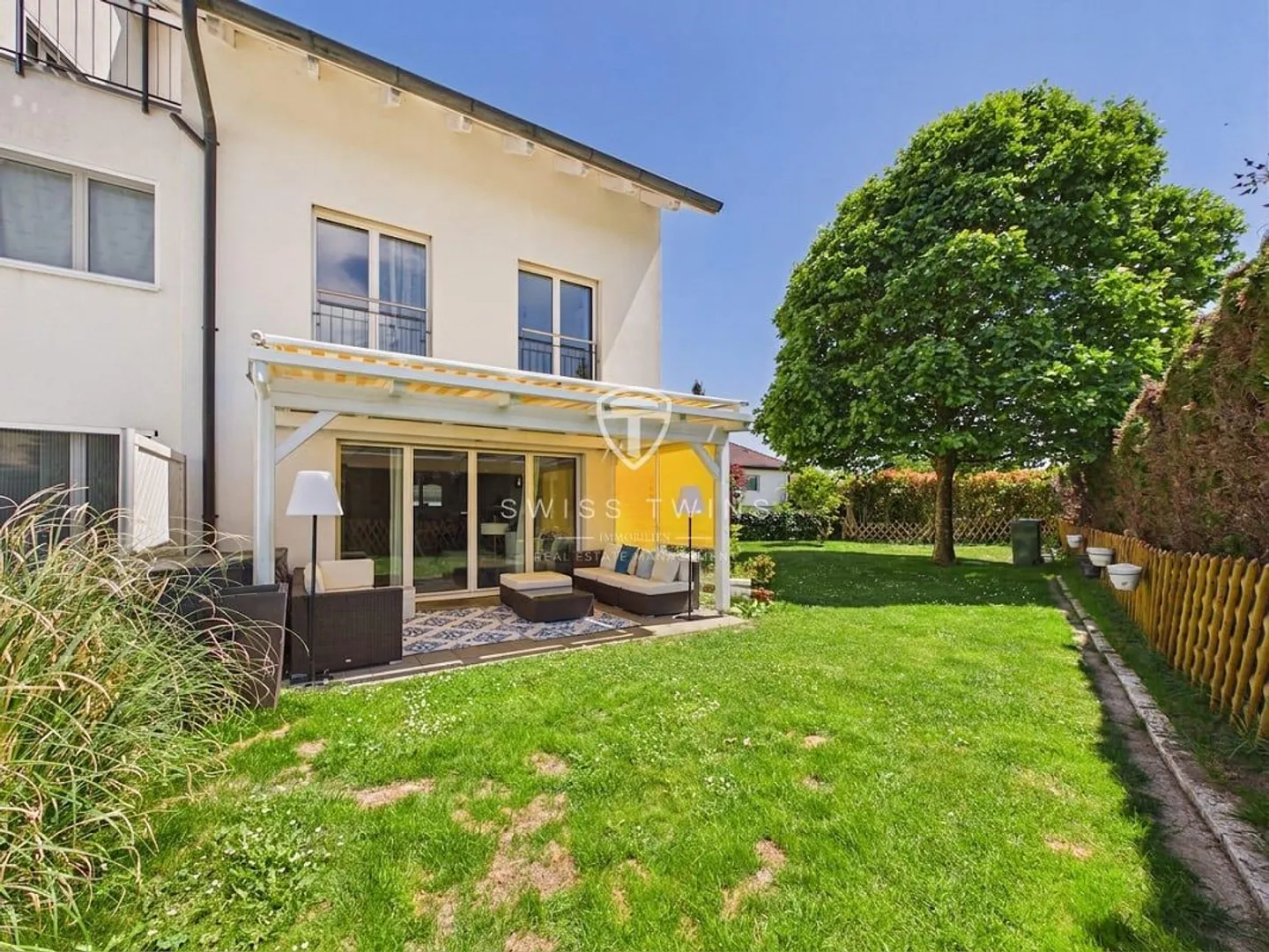 5.5-Room Single-Family House with Garden and Pavilion in Hochfelden - Photo 2 of 13