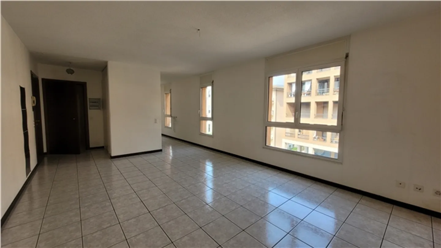 La solution idéale pour vivre confortablement à Lugano - Photo 5 sur 7