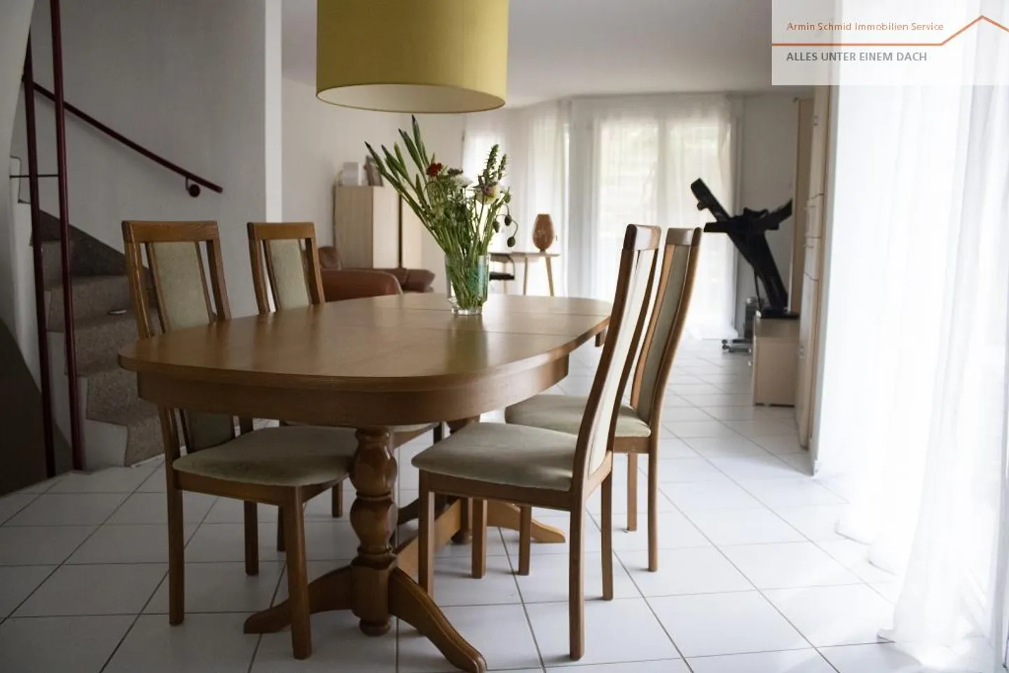 Familienhaus in Oberwil - Foto 4 von 19